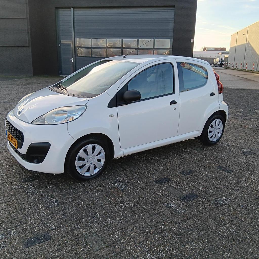 Peugeot 107 1.0 Access Accent, Auto's, Peugeot, Bedrijf, Te koop, ABS, Airbags, Airconditioning, Startonderbreker, Benzine, Euro 5