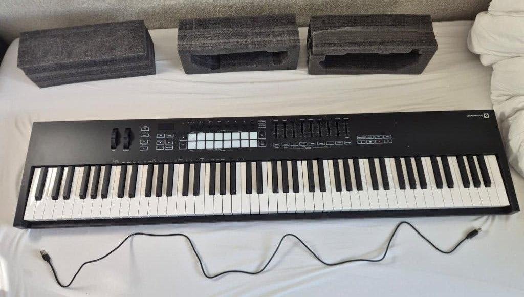 Novation Launchkey 88 MK3 MIDI-keyboard - Zo goed als nieuw