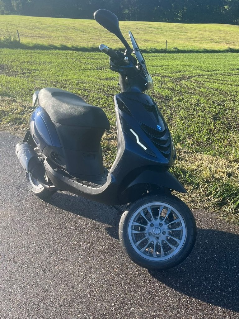 Scooter  Piaggio Zip 2Takt 70cc, Ophalen, Tweetakt, Maximaal 45 km/u, Nieuw