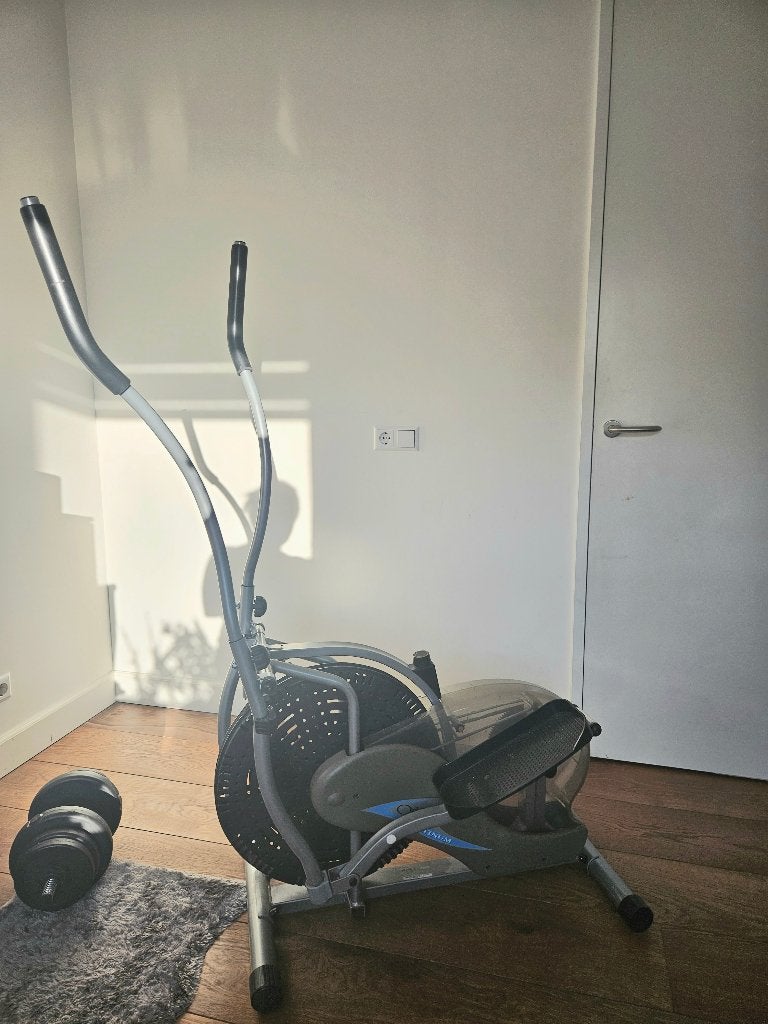 Goed werkende crosstrainer orbitrek, Ophalen, Overige materialen, Benen, Gebruikt