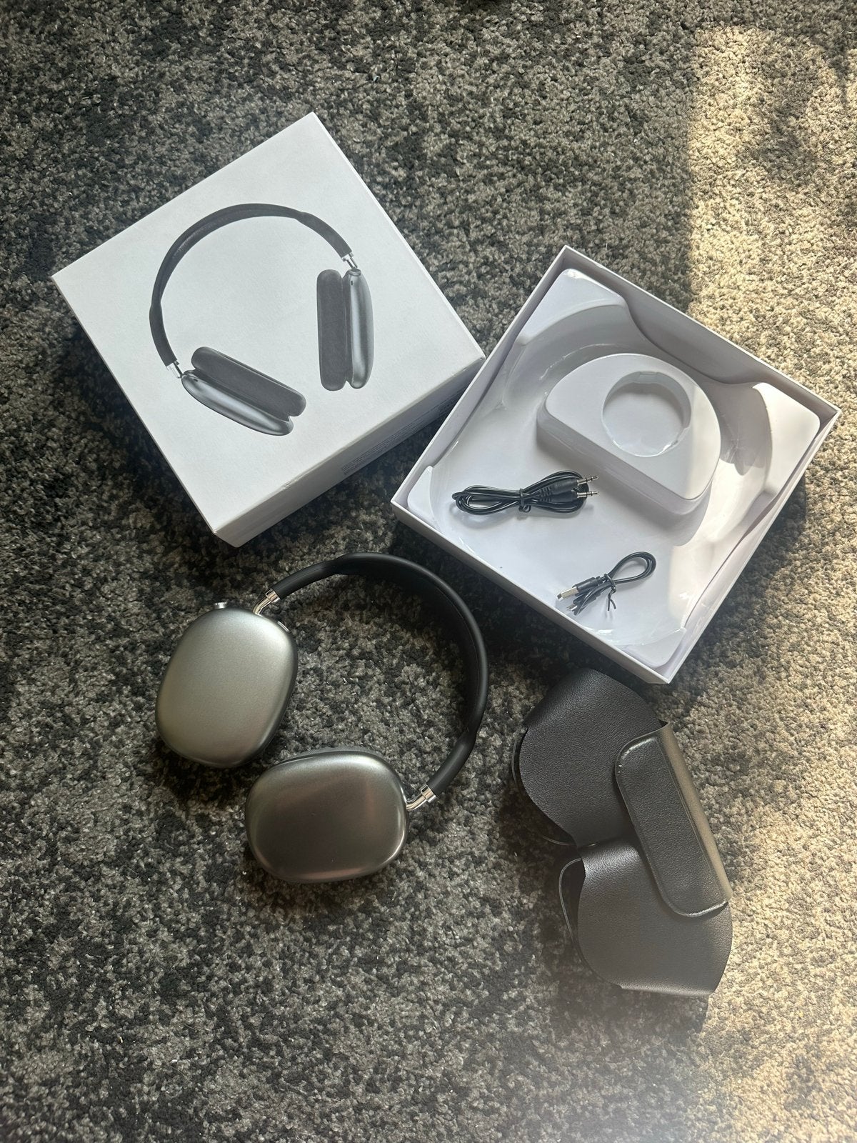 Airpods Pro Max / Space Grey / met oplader, Bluetooth, Ophalen of Verzenden, Zo goed als nieuw, Grijs