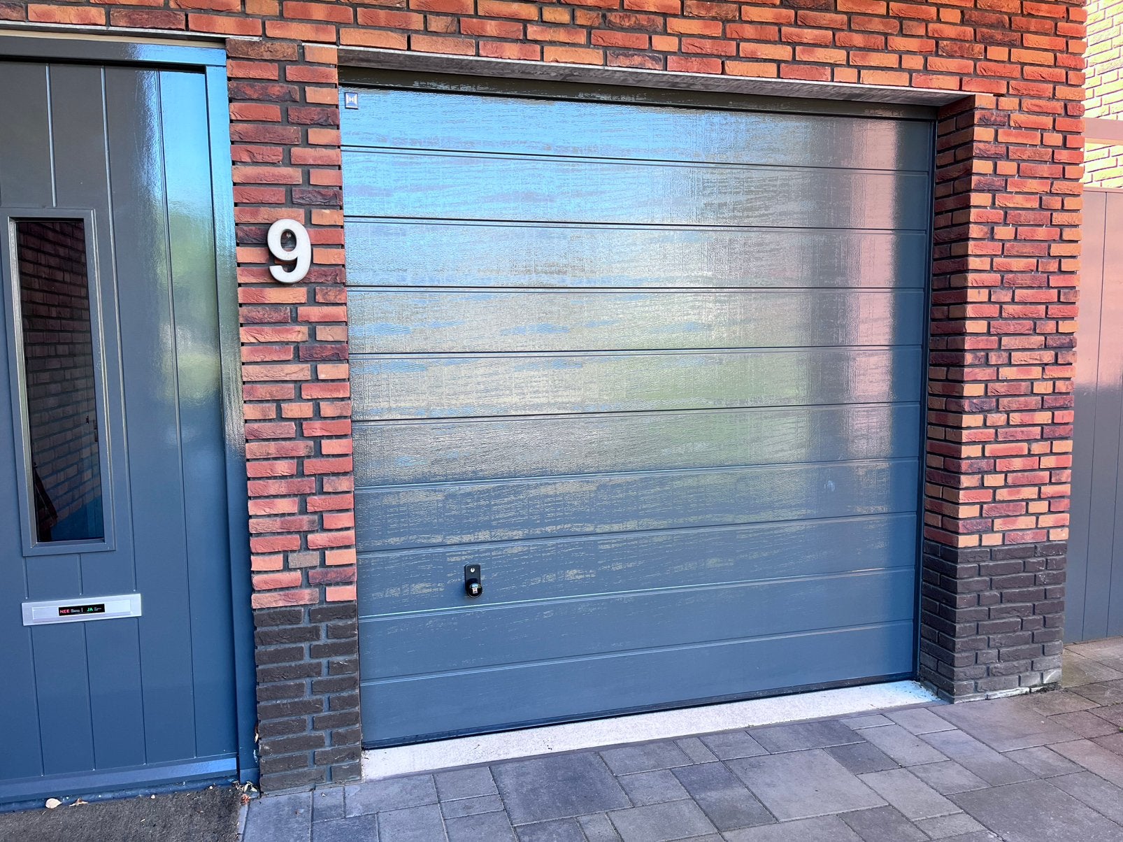 Geïsoleerde sectionaal garagedeur Hörmann, Ophalen, Kunststof, Gebruikt, 225 cm of meer