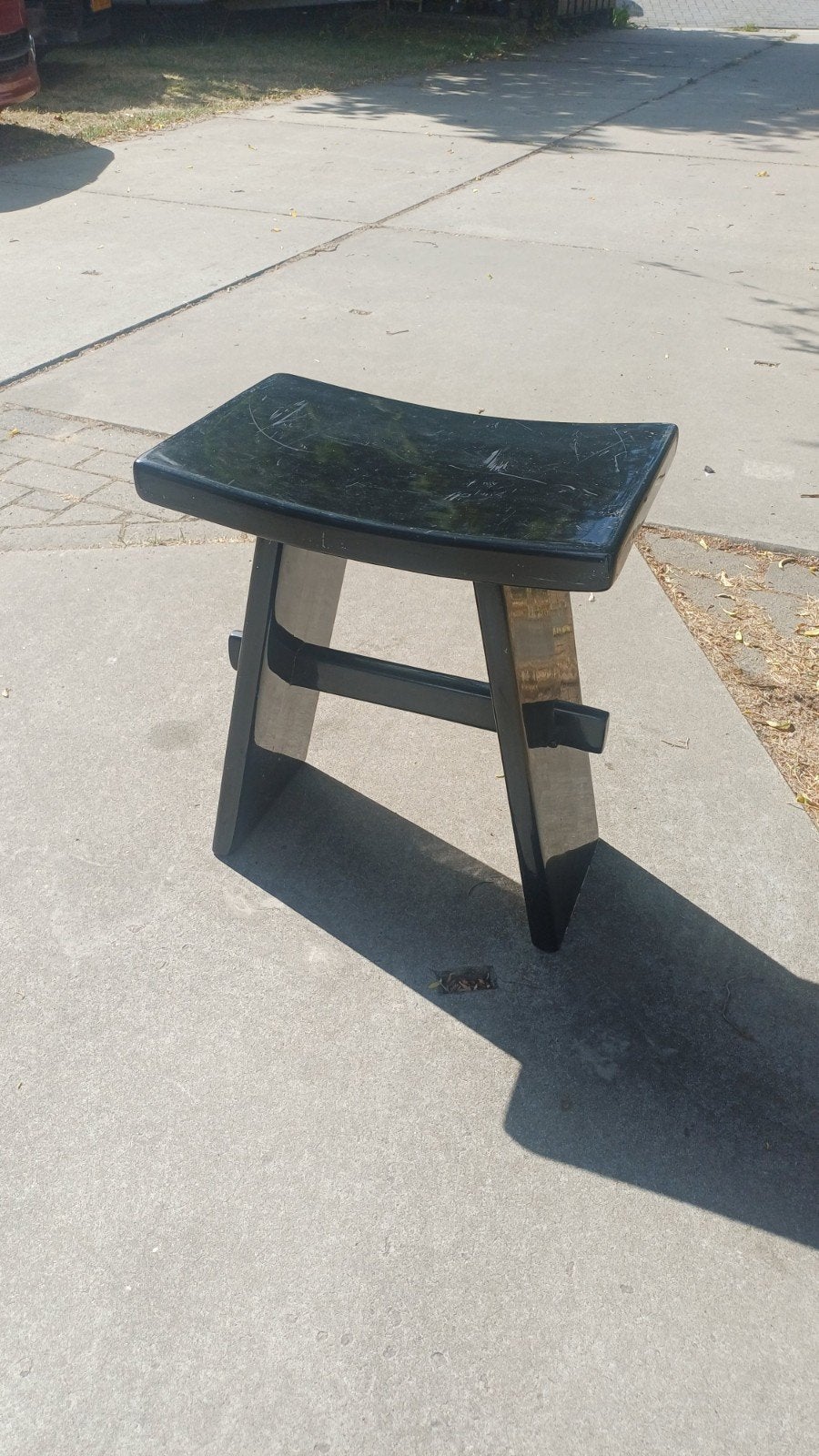 japandi kruk black lacker, Ophalen, Nieuw, Hout