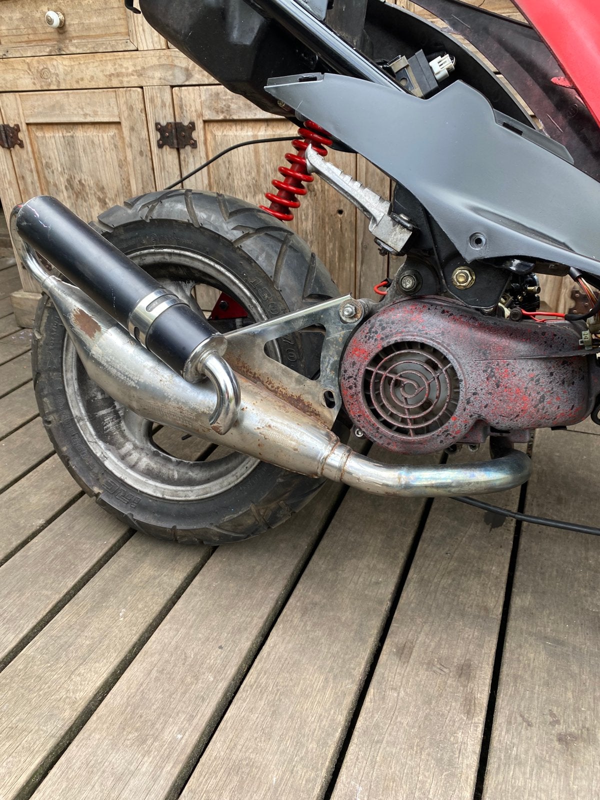 Minarelli terugloop uitlaat aeorx neos jog r, Fietsen en Brommers, Brommers | Tuning en Styling, Ophalen of Verzenden, Zo goed als nieuw