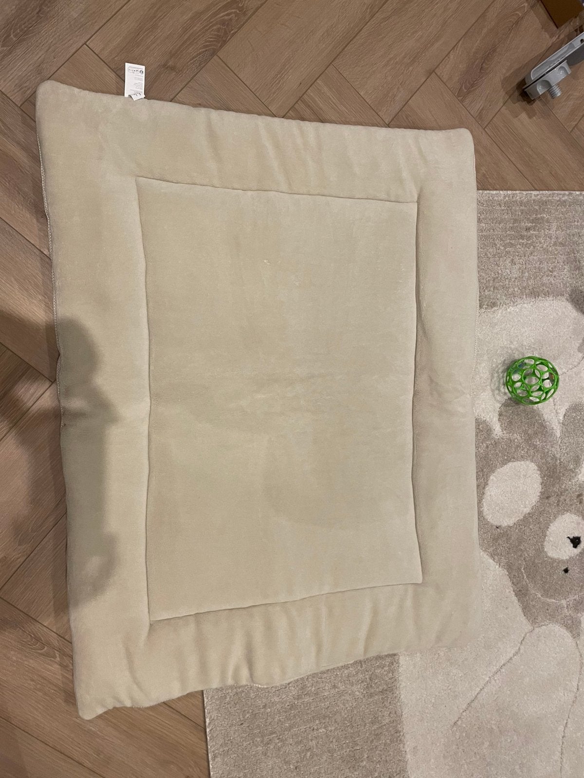 Box kleed beige, Ophalen, Zo goed als nieuw