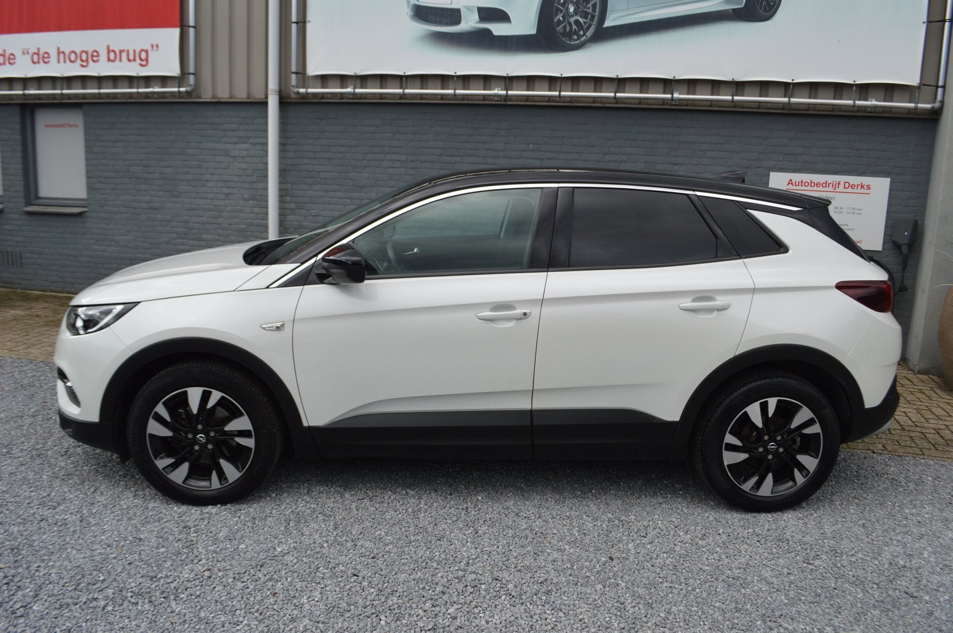 Opel Grandland X 1.2 Turbo Innovation Automaat | Airco | Nav, Stof, Gebruikt, 1199 cc, Wit