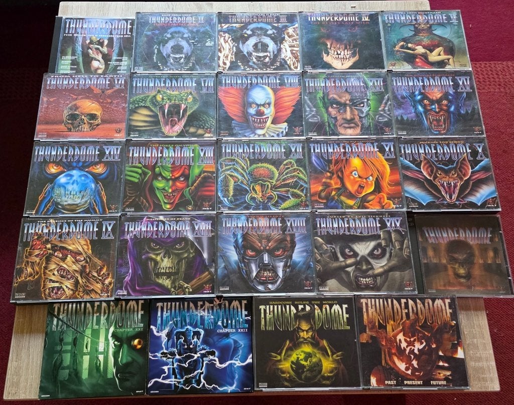 Thunderdome 1 t/m 24 complete collectie, Verzenden, Zo goed als nieuw, Hardcore, Eerste persing