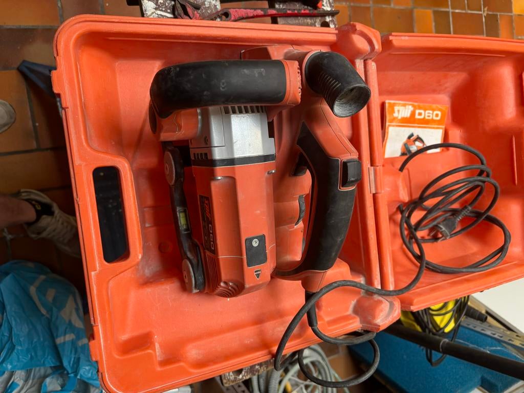 Spit D60 Muurfrees - Krachtige Sleuvenzaag 1600W, Ophalen of Verzenden, Zo goed als nieuw