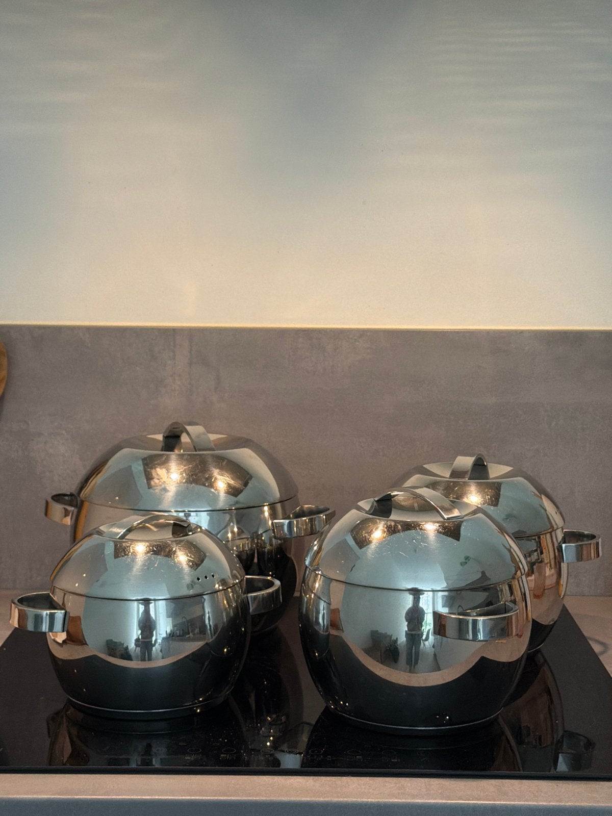 Pannenset RVS - 4 stuks, Huis en Inrichting, Keuken | Potten en Pannen, Ophalen, Afgietsysteem, Pannenset, Zo goed als nieuw