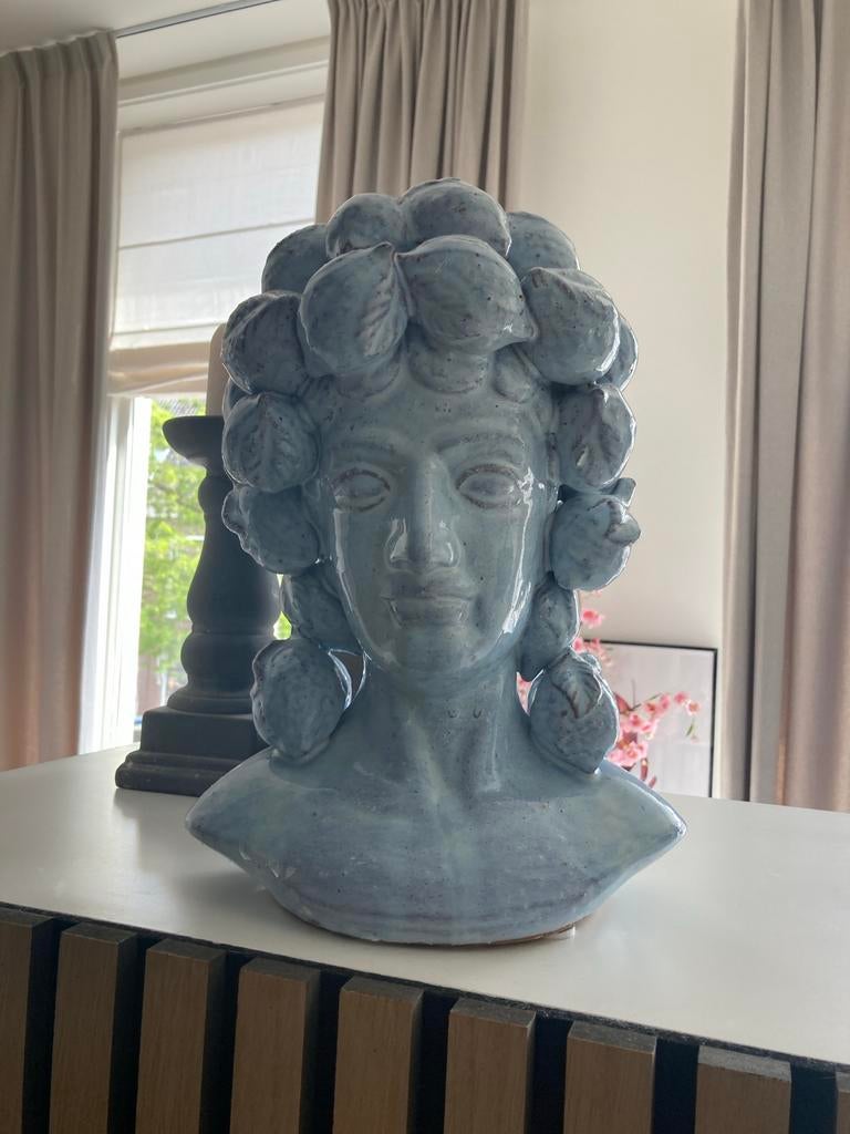 Decoratieve Borstbeeld Vrouw met Fruit Haar - Keramiek, Blauw, Buste, Ophalen of Verzenden, Handgemaakt