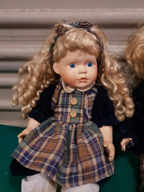 Poppen van porselein, meisje, Verzamelen, Ophalen of Verzenden, 'T Olde Gre-j, Info@toldegrej.nl, Endepoelstraat 20f Didam