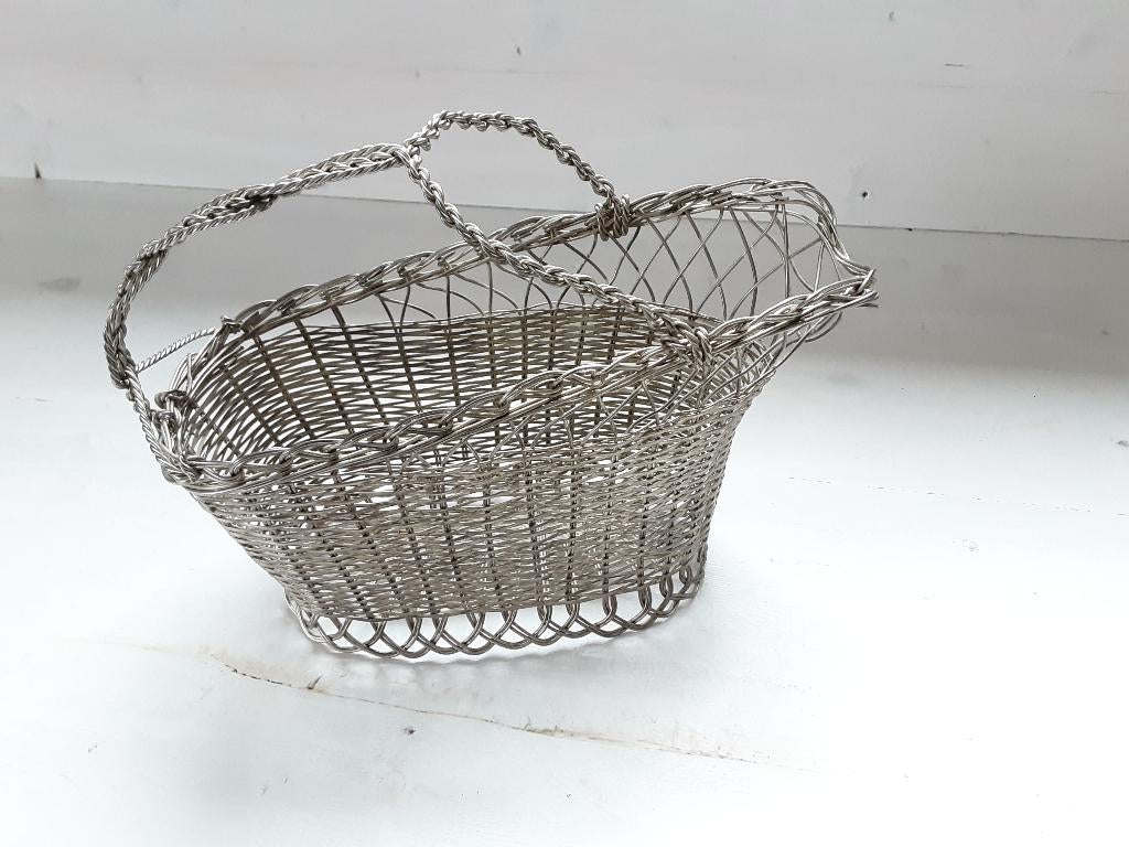 Franse Vintage Verzilverde gevlochten staaldraad wijnfles, Ophalen of Verzenden
