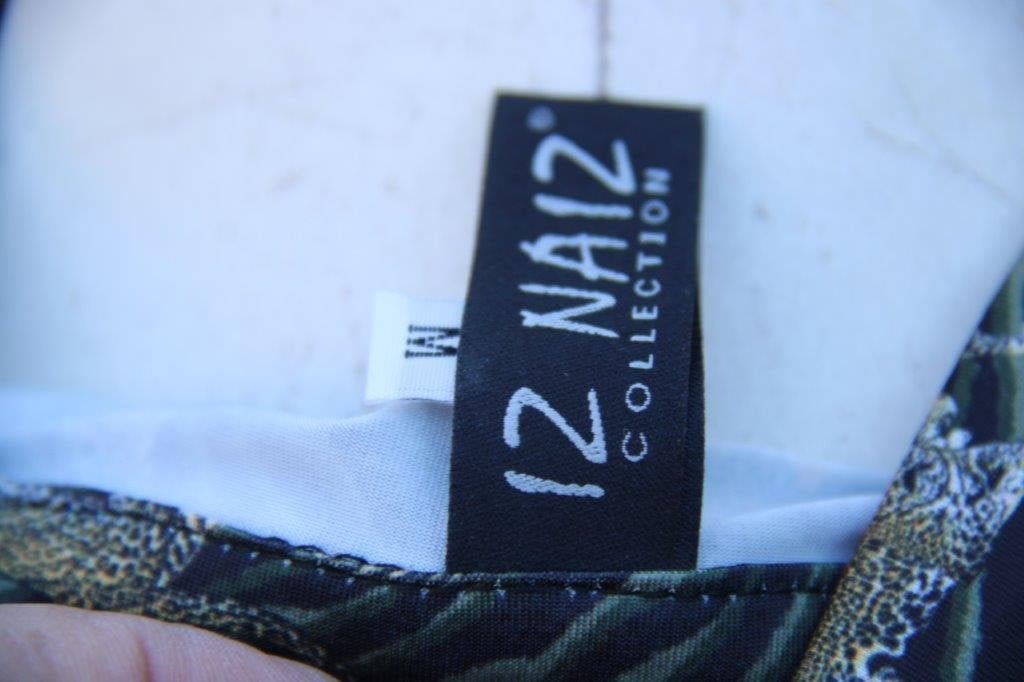 Blouse zwart/ kaki Iz Naiz mt M Travel? Vaste prijs, Maat 38/40 (M), Zwart, Iz Naiz, Ophalen of Verzenden