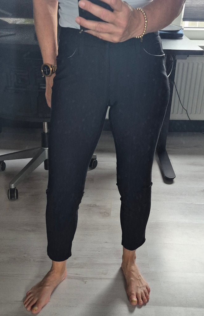 Heerlijke broek van Cambio, maat 36, Kleding | Dames, Broeken en Pantalons, Cambio, Zwart, Ophalen of Verzenden, Zo goed als nieuw