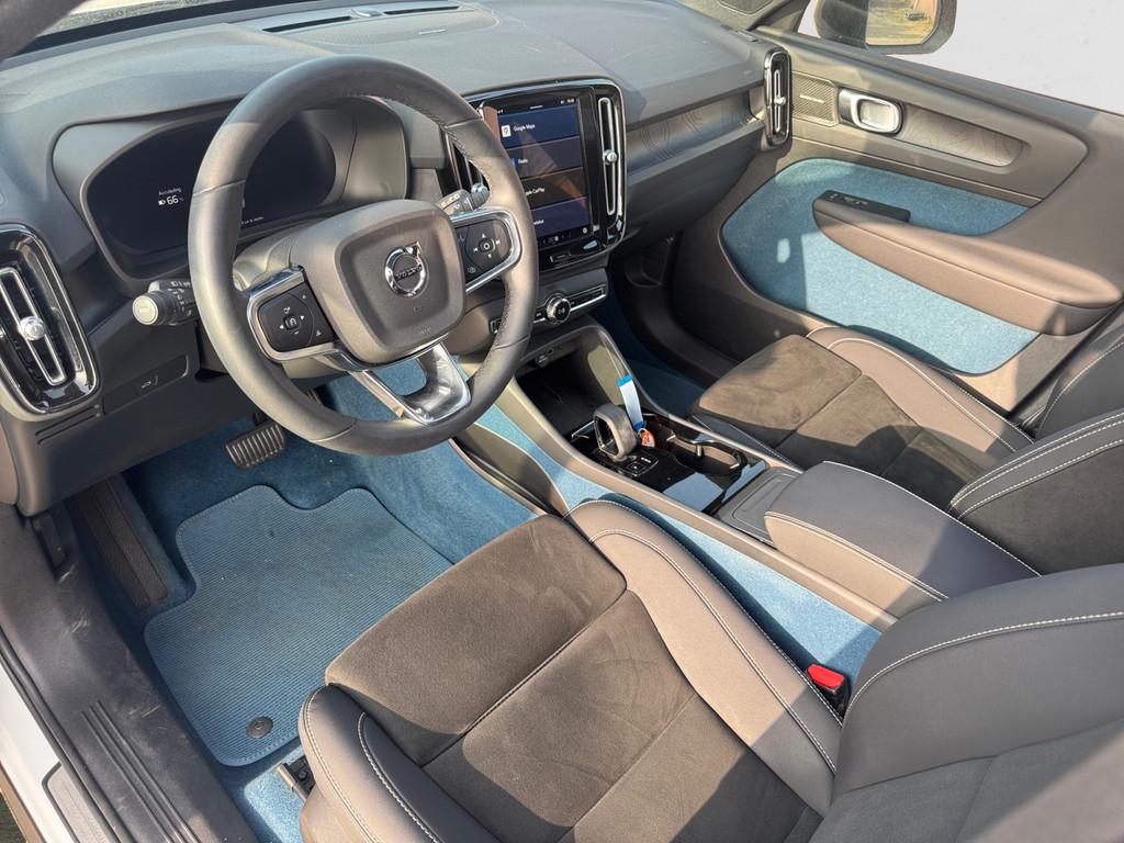 Volvo XC40 Recharge Ultimate 70 kWh- SOH 96%, Panoramadak, H, 419 km, Gebruikt, Met garantie (alle), 435 min