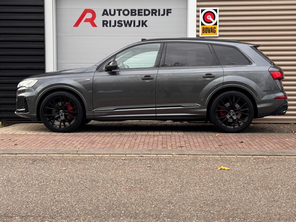 Audi Q7 55 TFSI quattro SQ7 RS zetels/Matrix/Lucht/Pano, Auto's, Audi, Automaat, Gebruikt, 2995 cc, 340 pk
