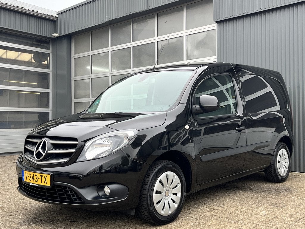 Mercedes-Benz Citan 111 CDI BlueEFFICIENCY 110pk Airco Cruis, Auto's, Voorwielaandrijving, Stof, Gebruikt, 4 cilinders