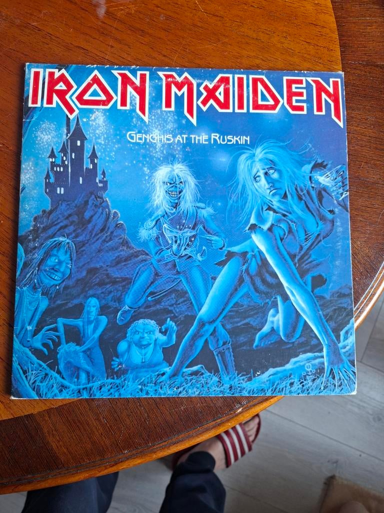 Iron Maiden - Genghis At The Ruskin (Gesigneerd), Ophalen of Verzenden, Gebruikt