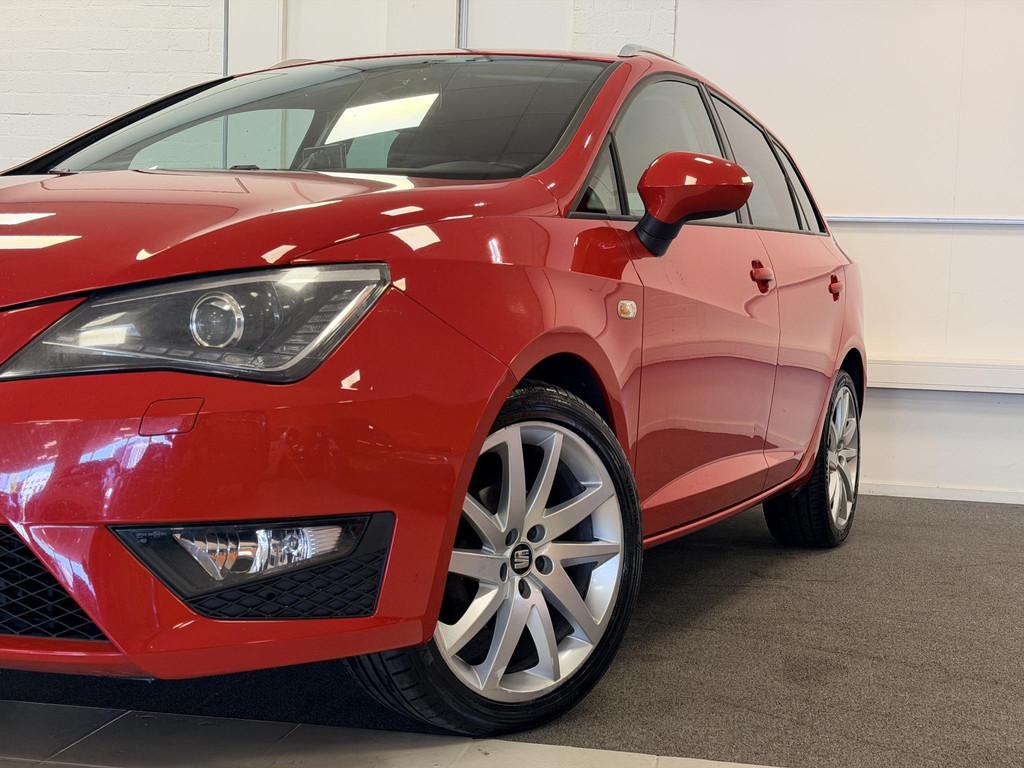 SEAT Ibiza ST 1.2 TSI FR Dynamic | FR | Navigatie | lichtmet, Voorwielaandrijving, Euro 5, Zwart, 4 cilinders