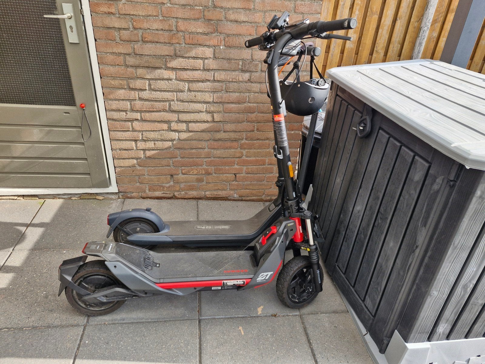 Als Nieuw! Set Segway Ninebot Steps: ZT3 Pro (2025) & E2 Pro, Ophalen, Zo goed als nieuw, Elektrische step (E-scooter), Segway-Ninebot