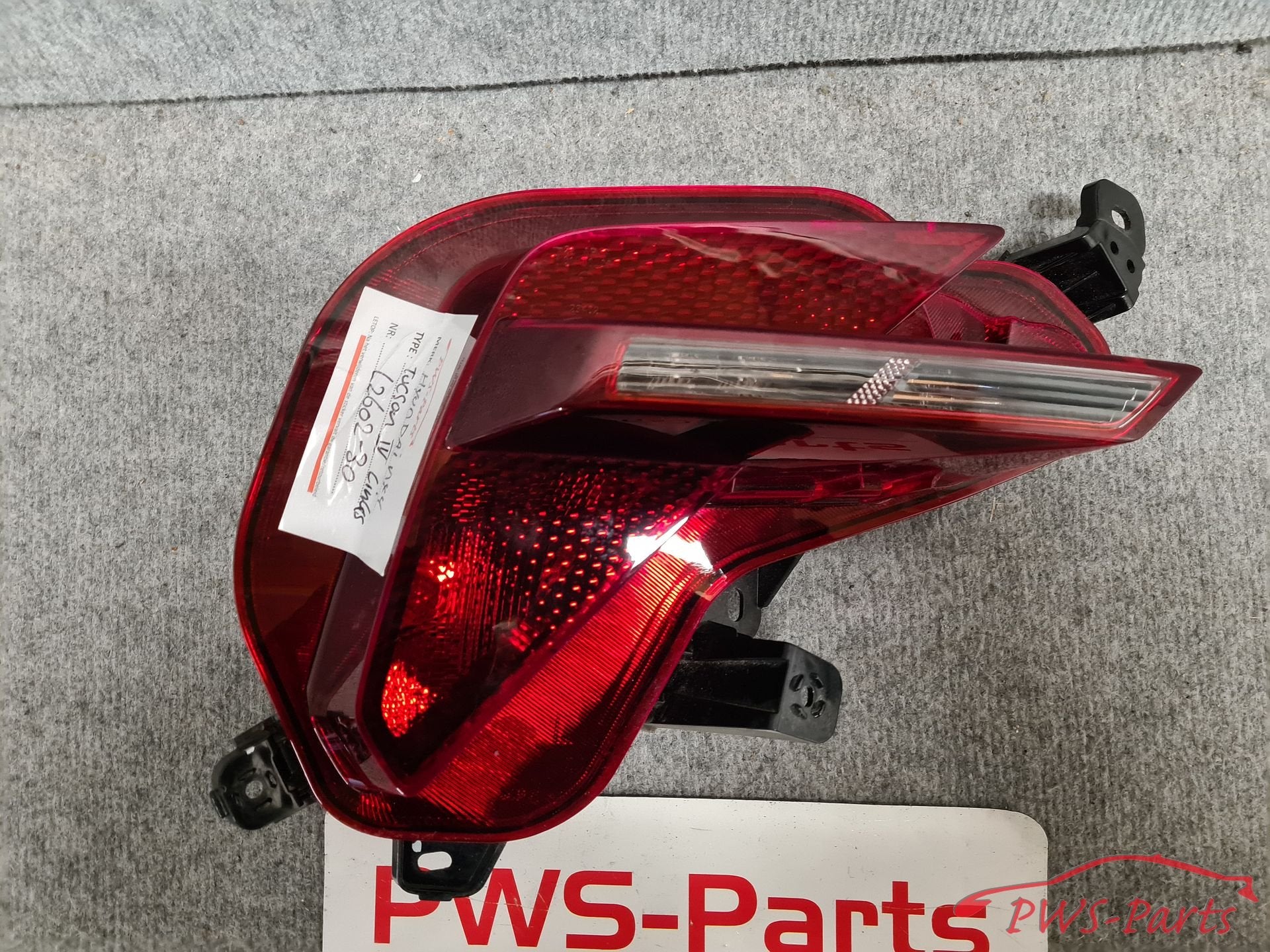 HYUNDAI NX4 TUCSON IV ACHTERLICHT LINKS ORIGINEEL, Gebruikt, -, -, Ophalen of Verzenden