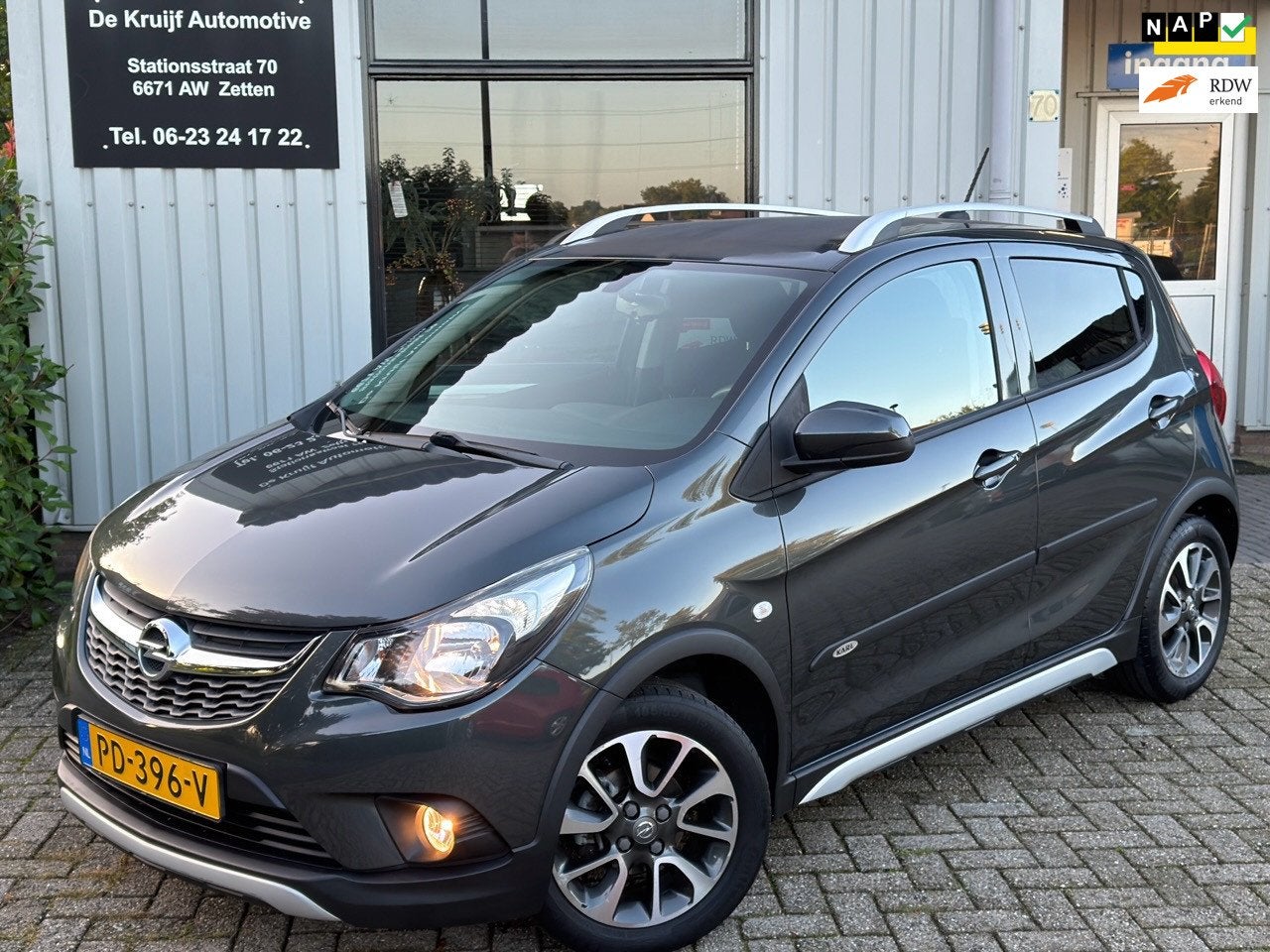 Opel KARL 1.0 Rocks Online Edition|CARPLAY|PARKEERSENSOREN|C, Voorwielaandrijving, Stof, Gebruikt, 23 km/l