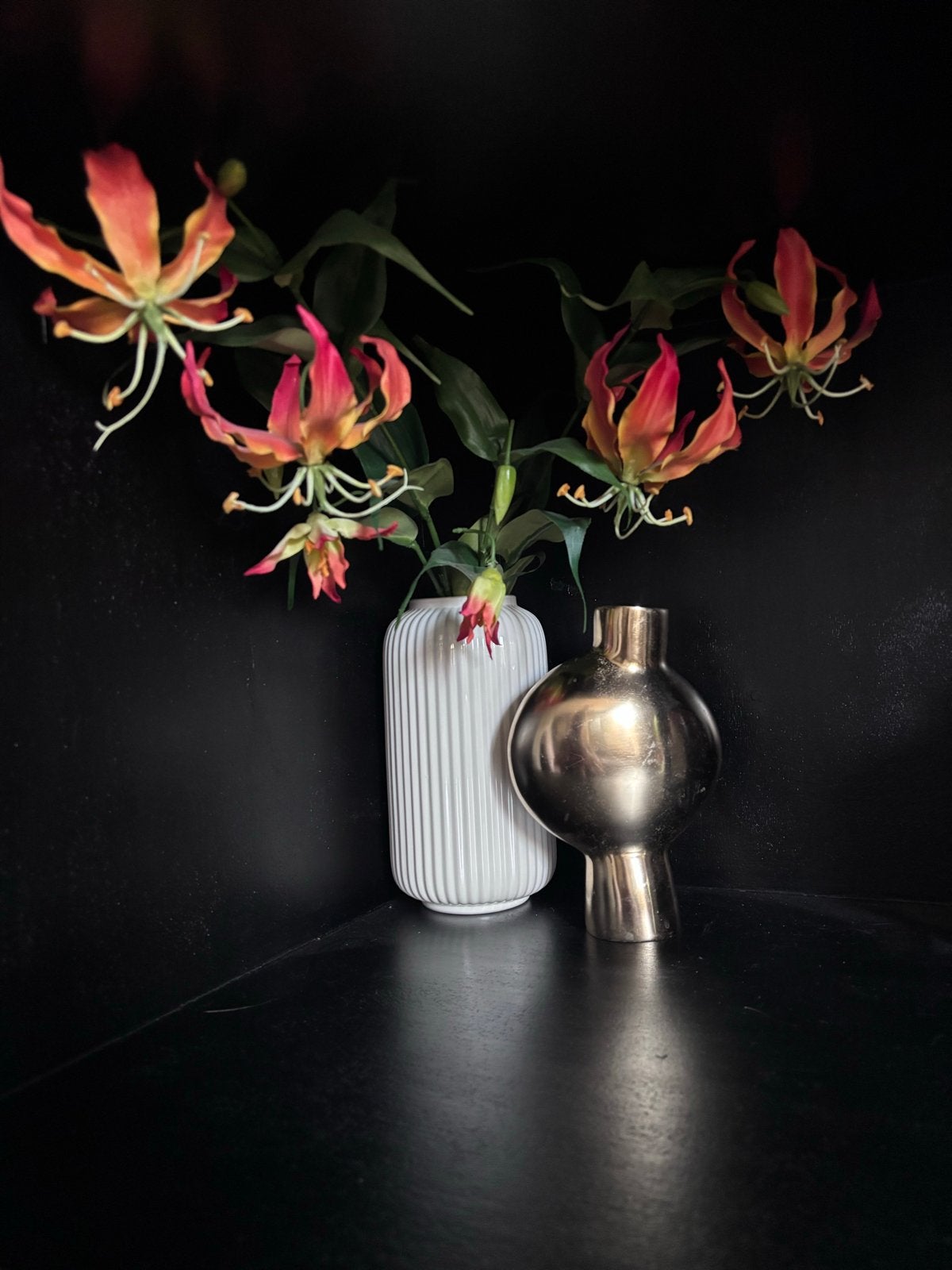Gouden vaasje, decoratief en stijlvol, Ophalen of Verzenden, Gebruikt