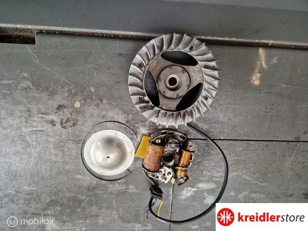 Kreidler Eitank 6 v 17 watt ontsteking goed werkend
