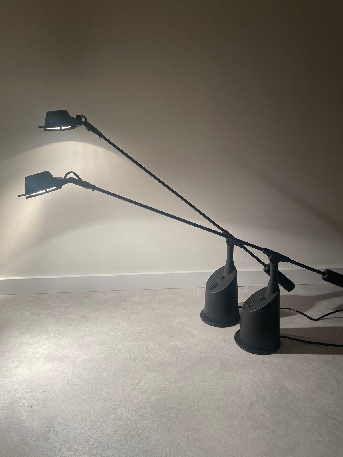 TPB AIR ONE italiaanse disign lamp 80’s.  2 stuks, Ophalen, Gebruikt, Vintage disign, Overige fittingen