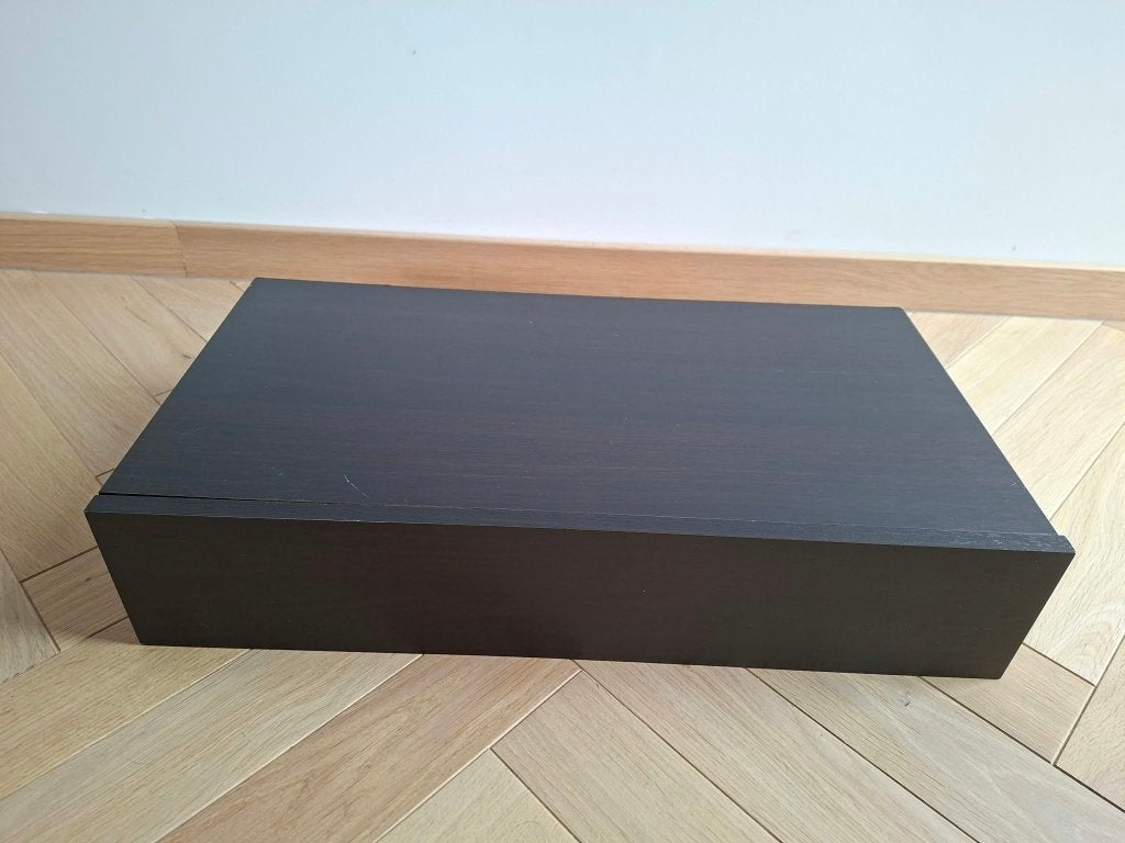Donkerbruin, houten wandplankje met een ingebouwde lade, Ophalen of Verzenden, Gebruikt