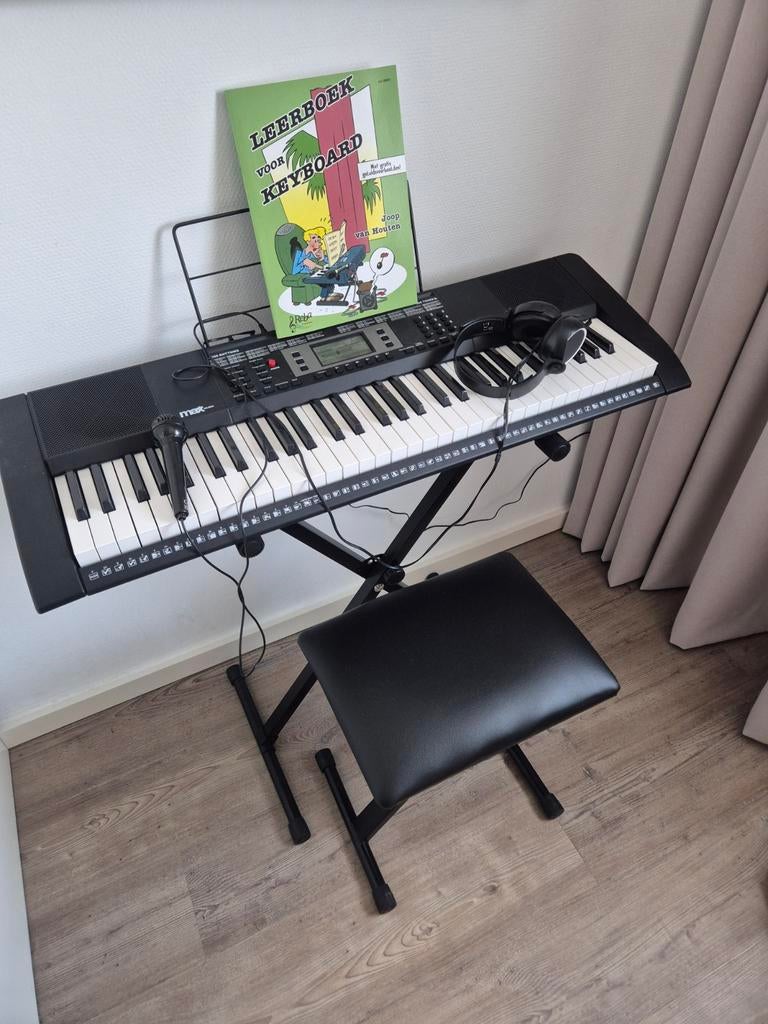 Max Rhapsody 61 Keyboard Set met standaard en kruk, Muziek en Instrumenten, Keyboards, Zo goed als nieuw, 61 toetsen, Overige merken