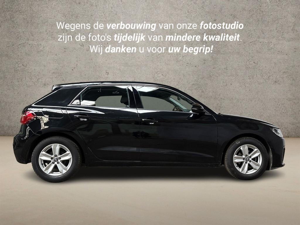 Audi A1 Sportback 25 TFSI Sport (APPLE CARPLAY, CLIMATE, PAR, Voorwielaandrijving, 12 maanden, 95 pk, Zwart