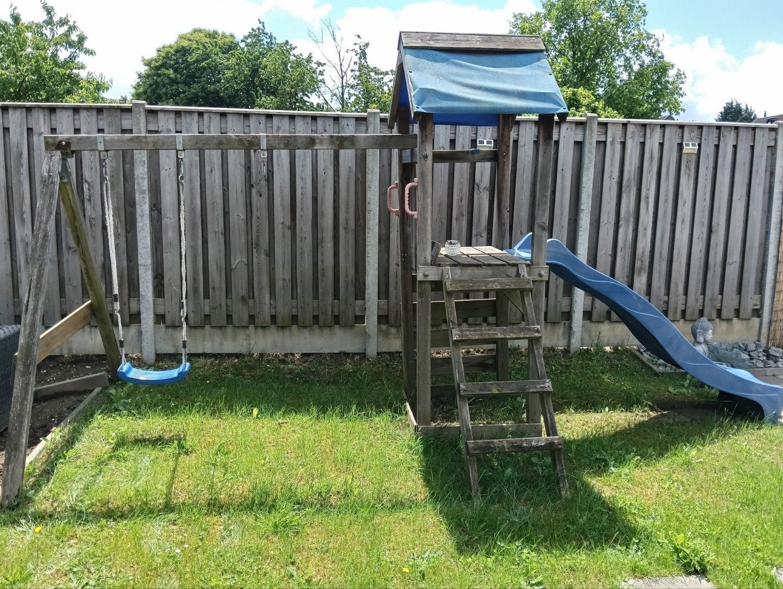 Speelhuisje / glijbaan/ schommel gratis, Ophalen, Gebruikt, Hout