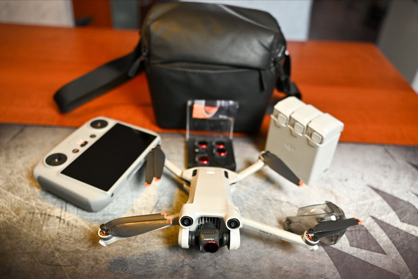 DJI Mini 3 Pro Fly More Combo met RC en ND/CPL filters, Ophalen, Cameradrone, Zo goed als nieuw, DJI