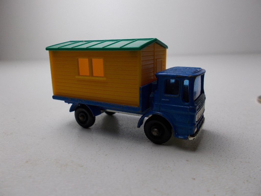 1965 Matchbox Series No. 60-B SITE HUT TRUCK (Compleet), Ophalen of Verzenden, Zo goed als nieuw, Bus of Vrachtwagen, Matchbox