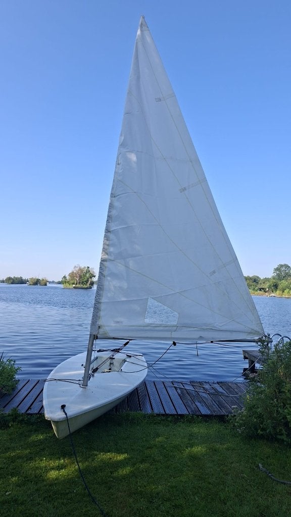 Laser zeilboot, Ophalen, Gebruikt