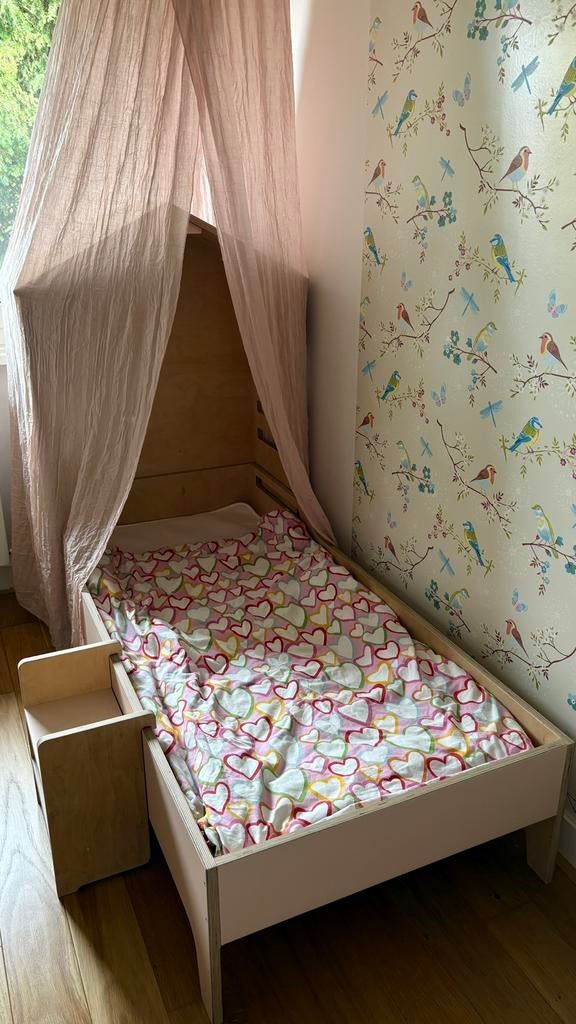 scandinavisch design kinderbed meisje (80 bij 170), Ophalen, 70 tot 85 cm, 140 tot 160 cm, Zo goed als nieuw