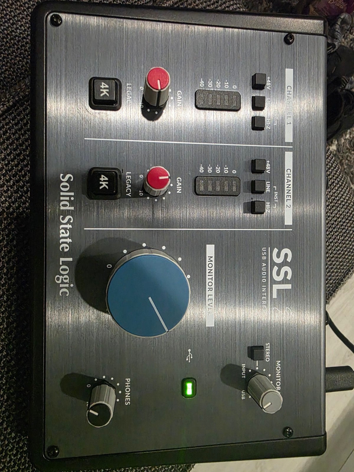 Solid State Logic SSL 2 USB Audio Interface, Ophalen of Verzenden, Zo goed als nieuw, Minder dan 5 kanalen, Microfooningang