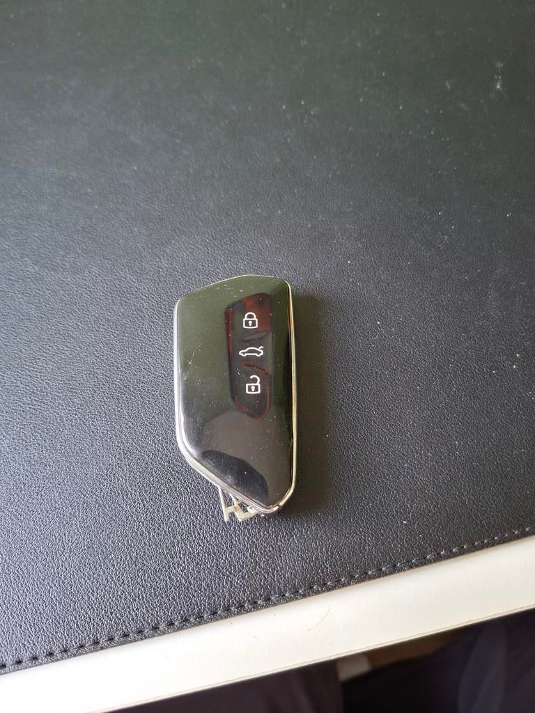 Skoda Autosleutel - Gebruikt, Auto-onderdelen, Ophalen of Verzenden, Gebruikt, Skoda