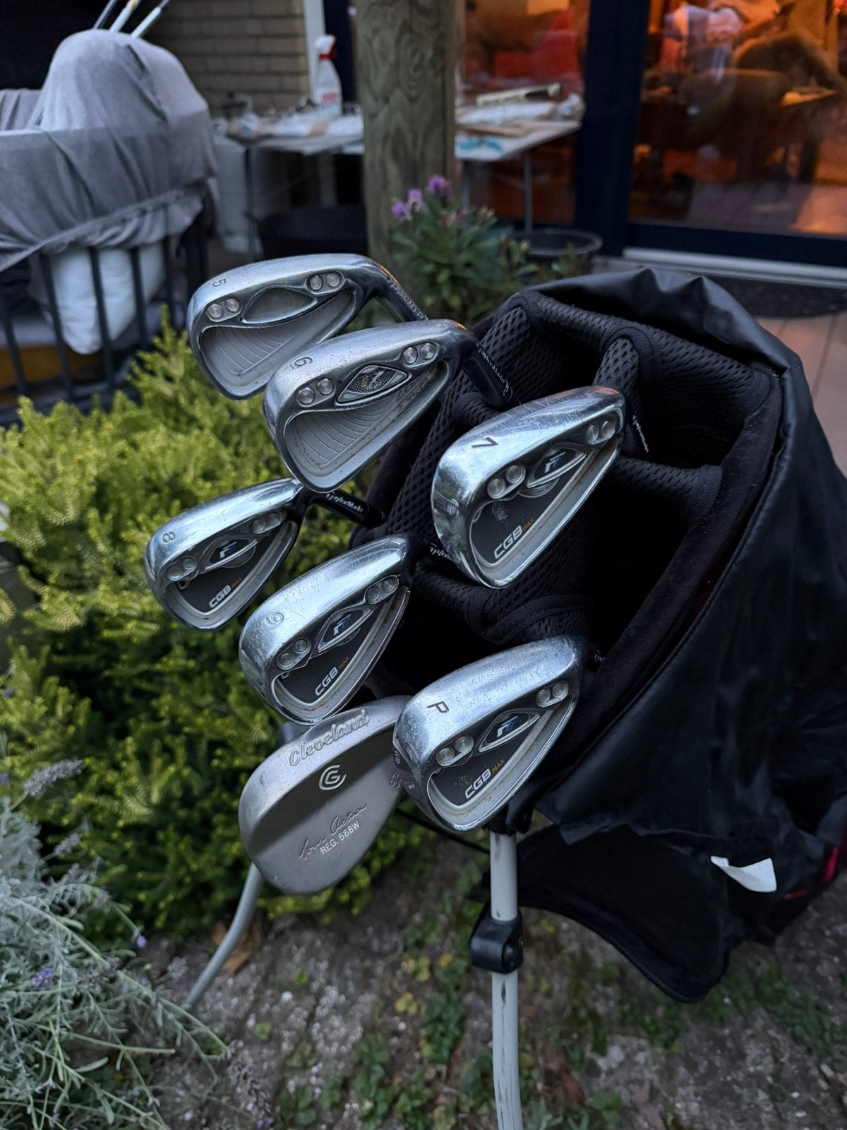 TaylorMade R7 ijzerset 5-PW + Cleveland 53 wedge + Tas, Ophalen of Verzenden, Gebruikt, Set, Overige merken