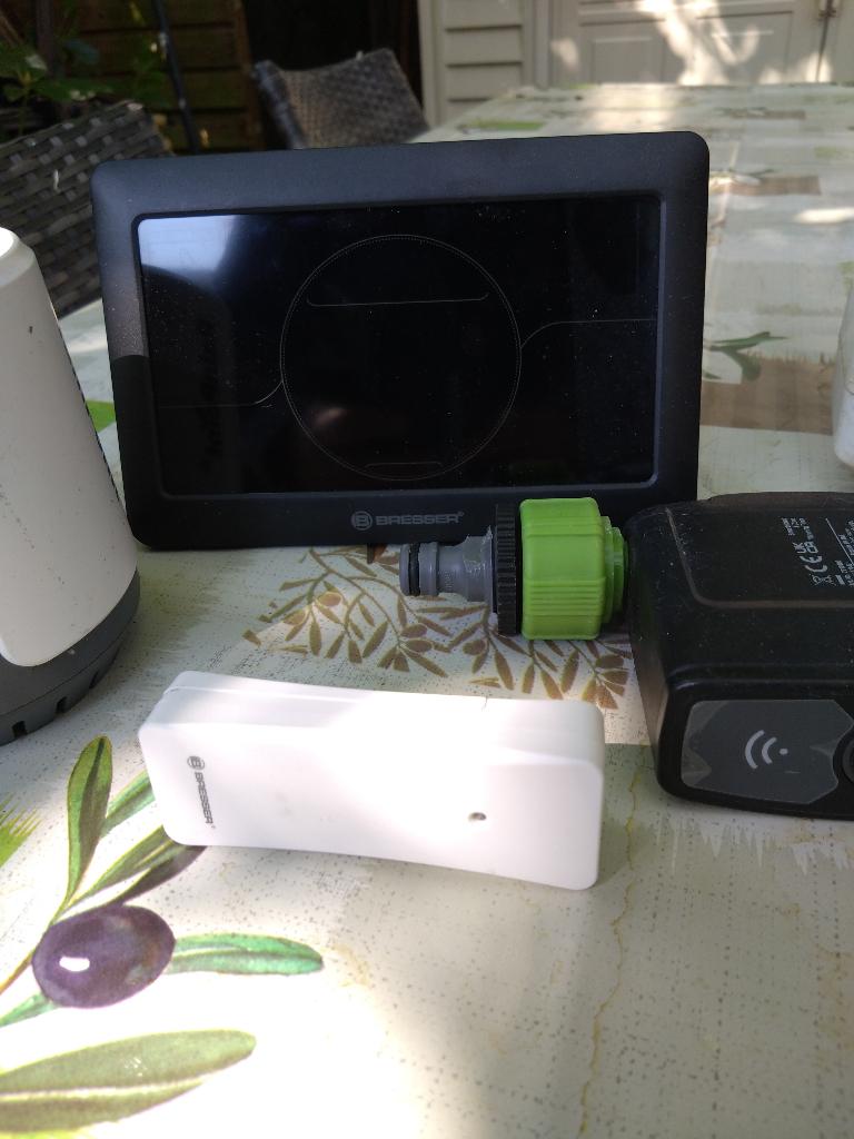 Beregeningsinstallatie met weerstation, Tuin en Terras, Verzenden, Zo goed als nieuw, Bestuurbaar via app
