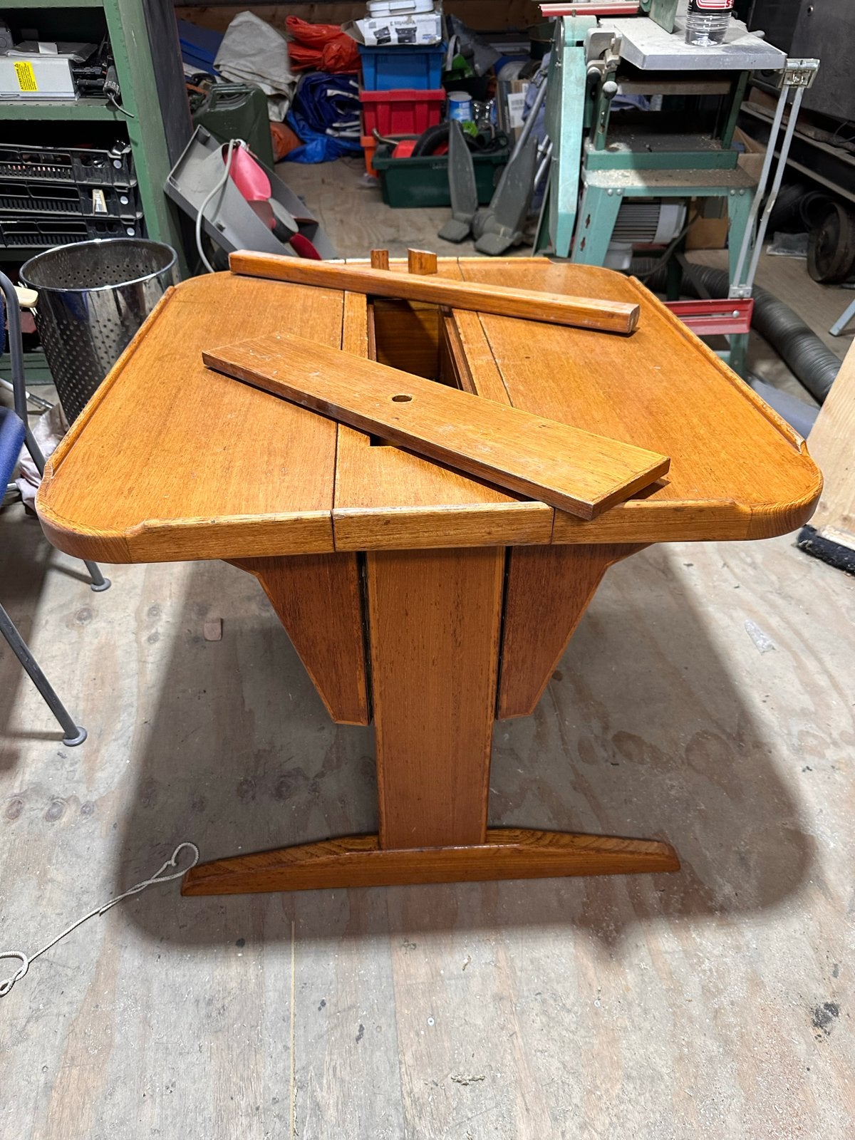 Boot scheeps tafel, Ophalen