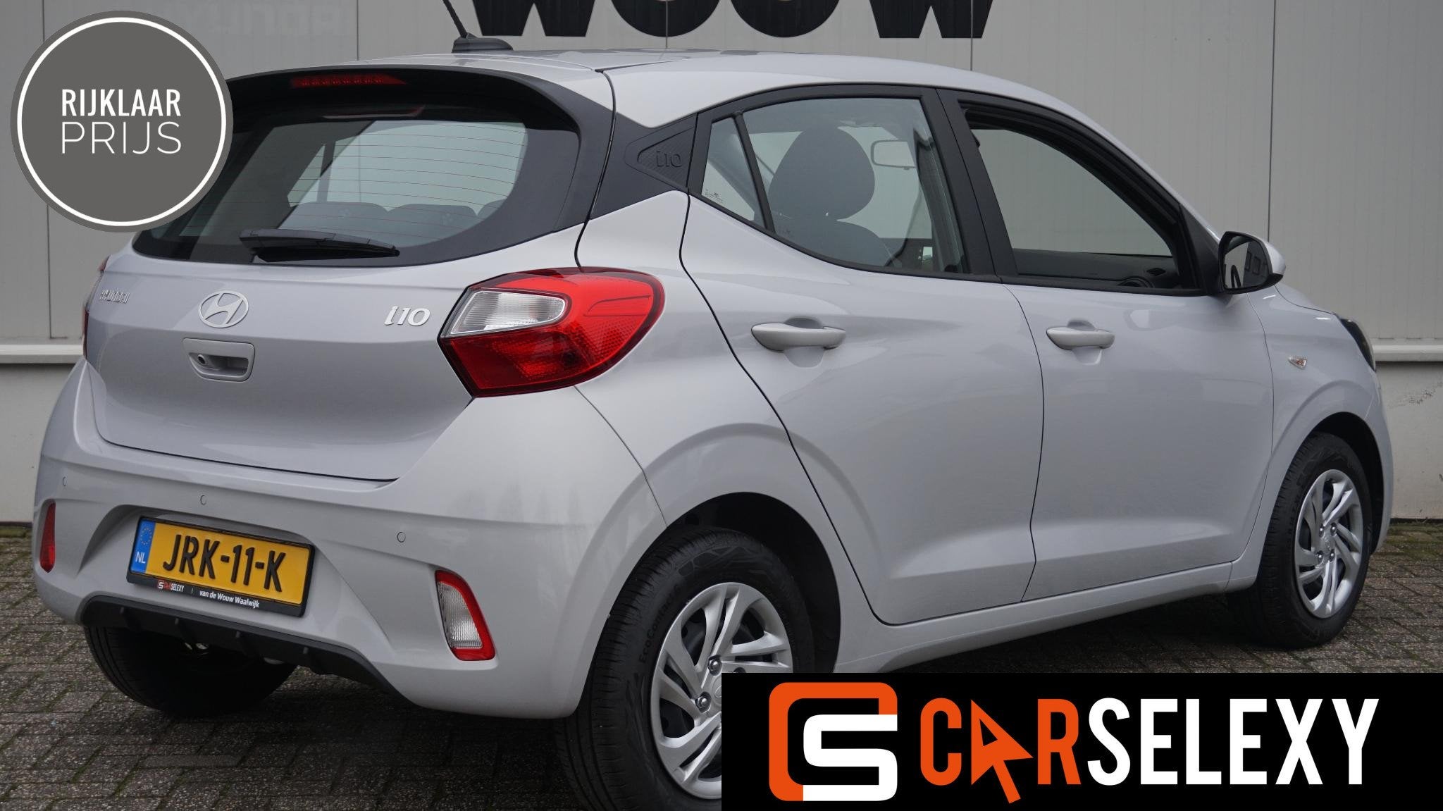 Hyundai i10 1.0 Comfort Smart 5-zits Automaat Stoel- / Stuur, 12 maanden, Stof, Euro 6, 899 kg