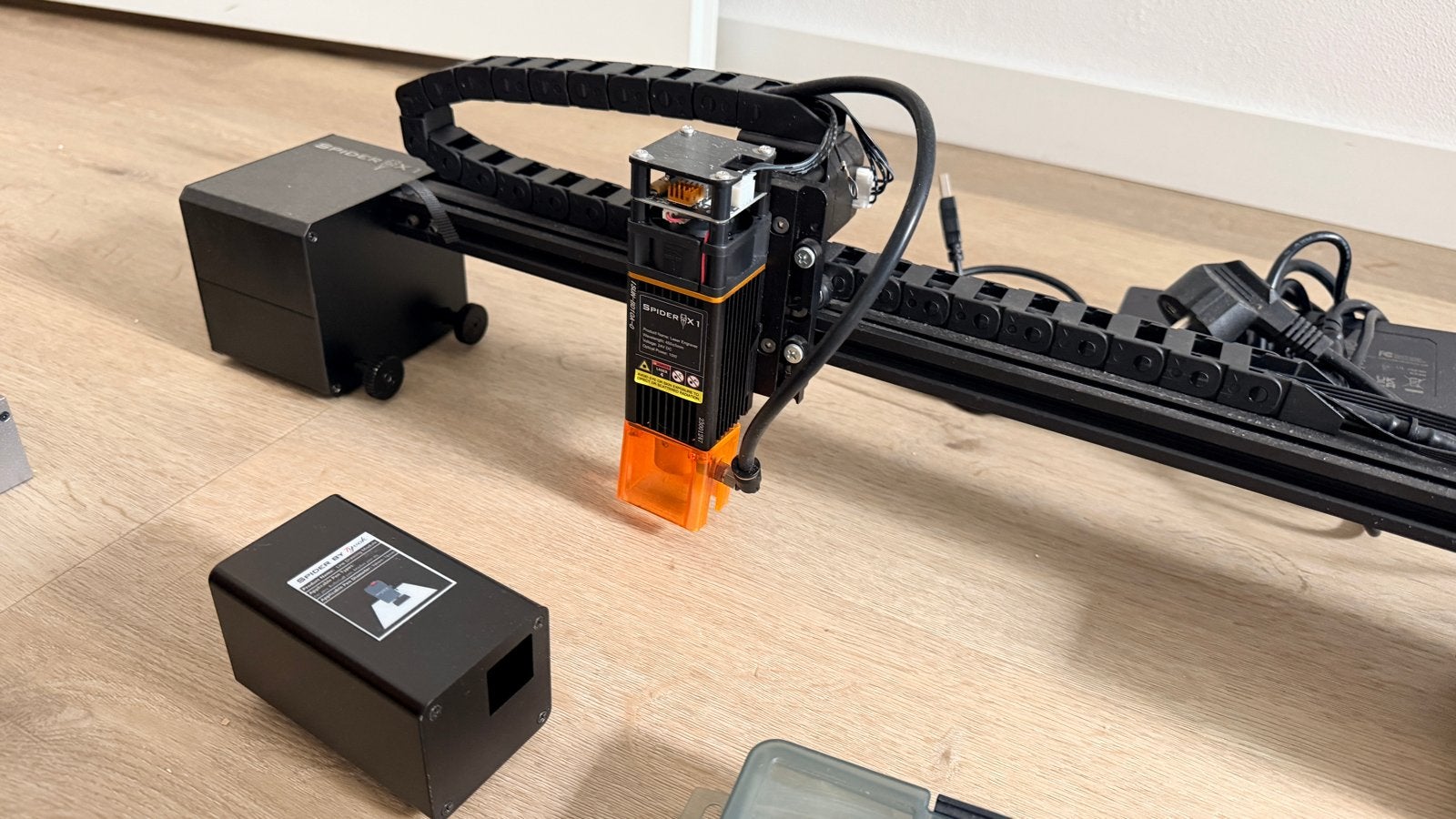 Spider X1 Lasergraveerder + Air + Roller + Tekenmodule, Ophalen, Zo goed als nieuw