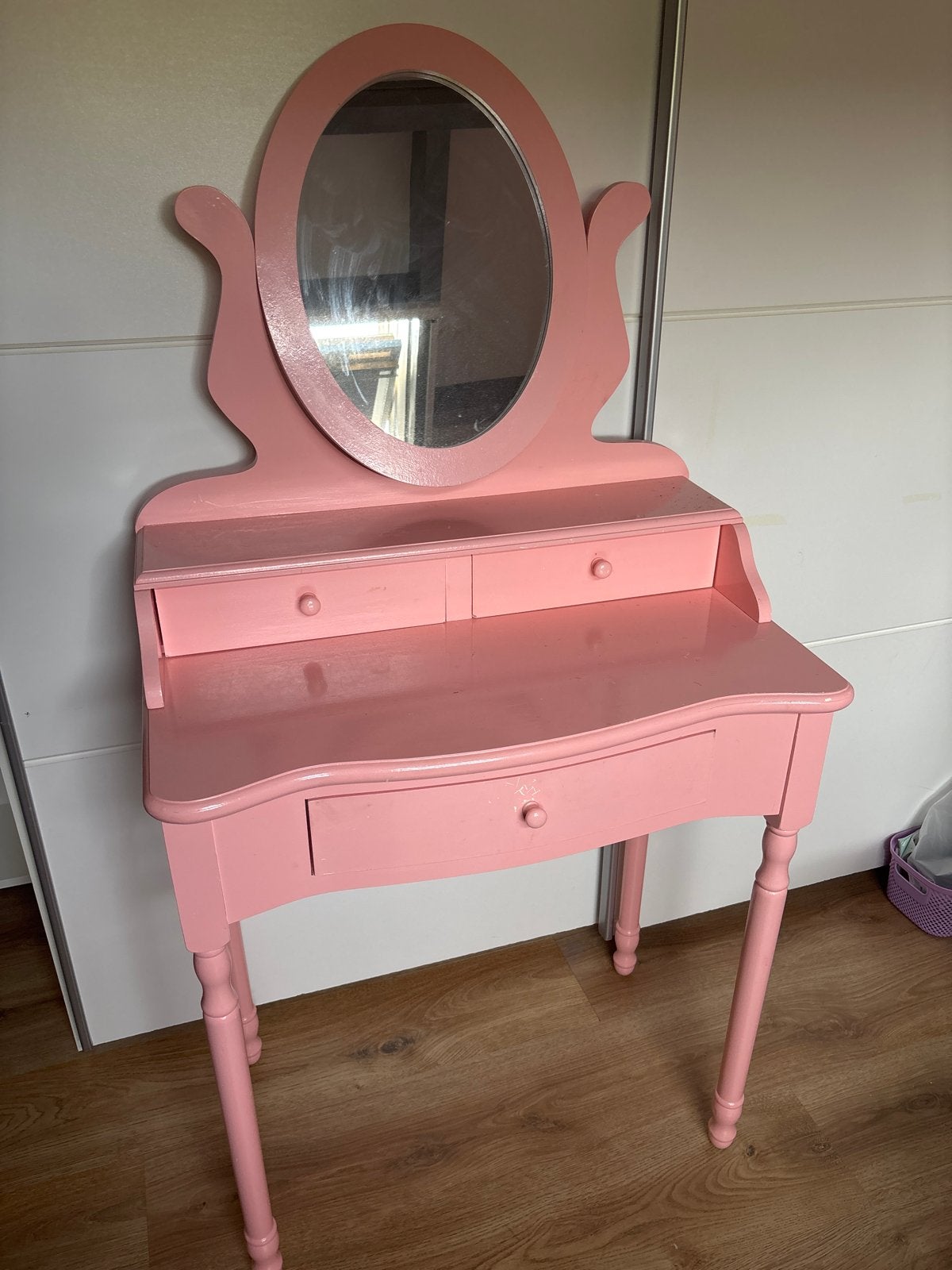 Roze kaptafel met spiegel - Hoogte 135 cm, Ophalen, Gebruikt, 100 tot 150 cm, 50 tot 100 cm
