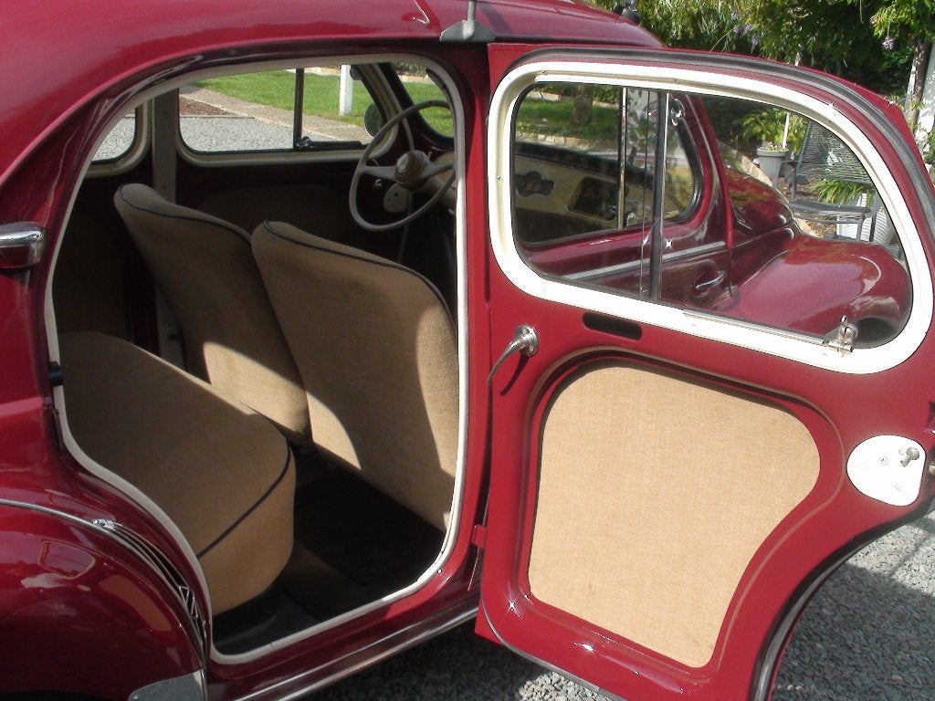 OLDTIMER RENAULT 4CV 1951, foto 6