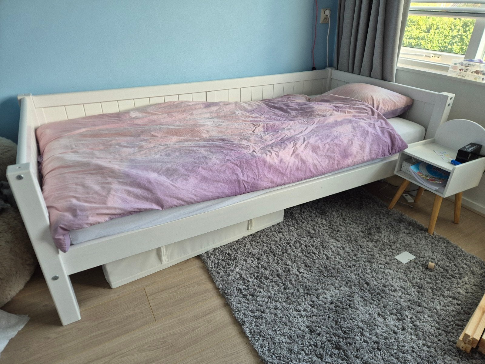 Wit eenpersoonsbed met lattenbodem - Zo goed als nieuw, Ophalen, 90 cm, Eenpersoons, Wit