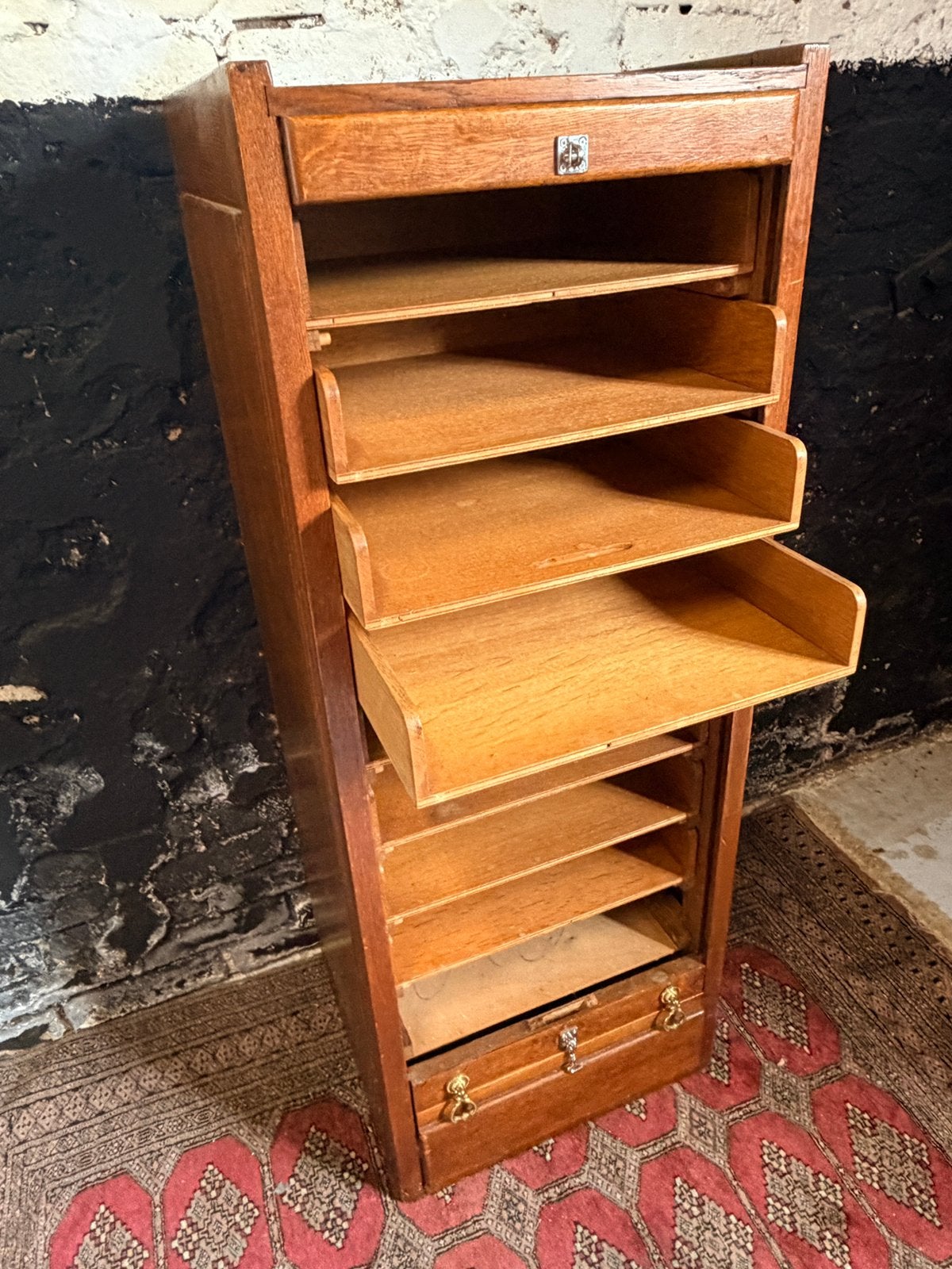 Vintage antieke roldeurkast hoog model eiken izgs, Huis en Inrichting, Ophalen, Minder dan 50 cm, Gebruikt, 100 tot 150 cm