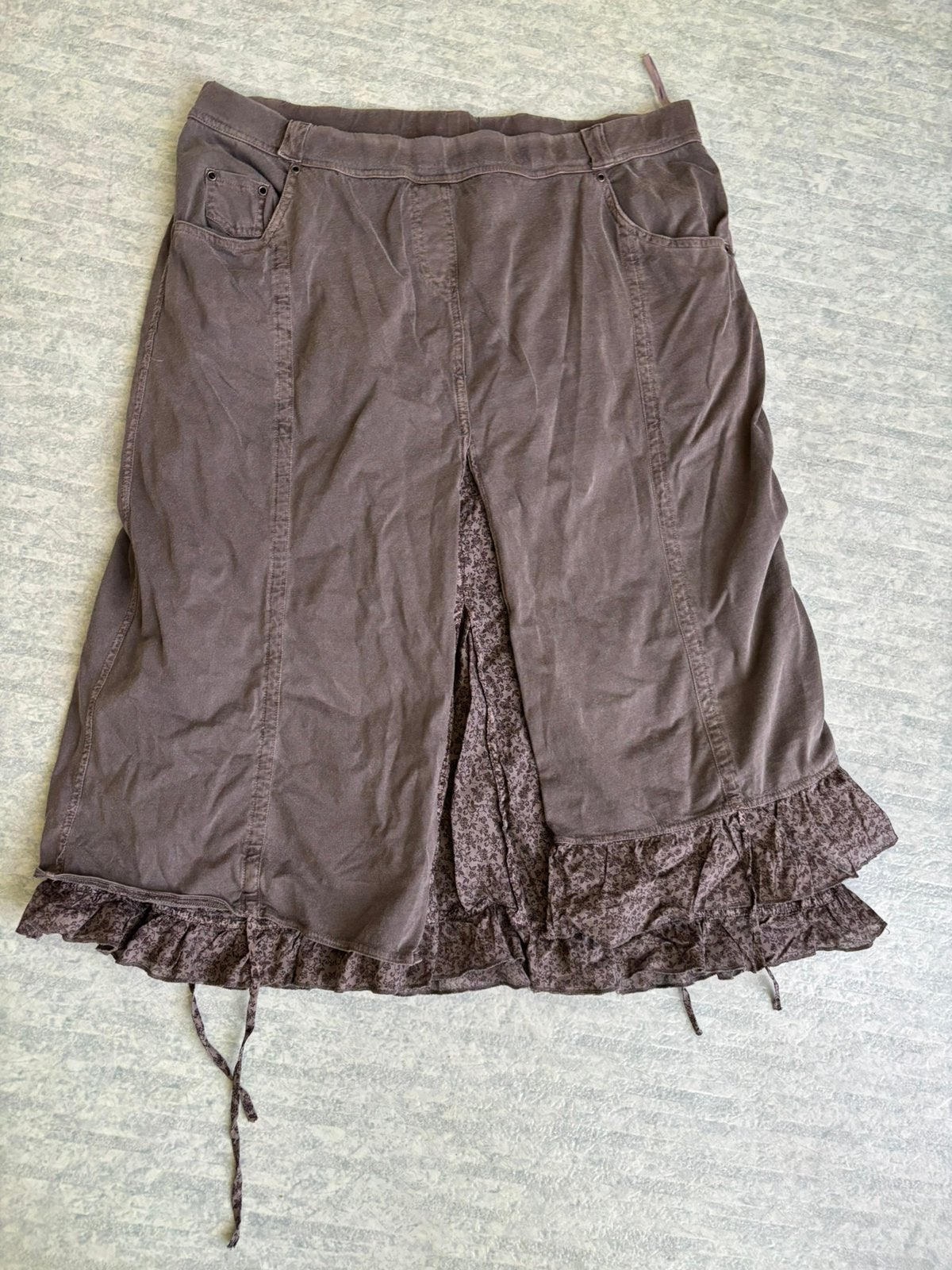 Nieuwe bruine a-symmetrische rok van Sandwich mt 42, Kleding | Dames, Bruin, Maat 42/44 (L), Nieuw, Ophalen of Verzenden