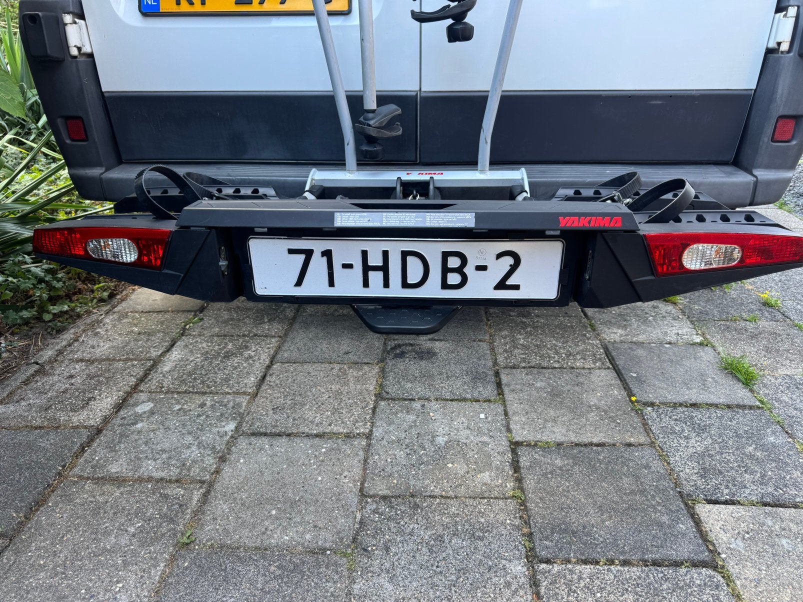 Yakima FoldClick 2 Fietsendrager Kantelbaar (60kg), Ophalen, Elektrische fiets, Zo goed als nieuw, 2 fietsen